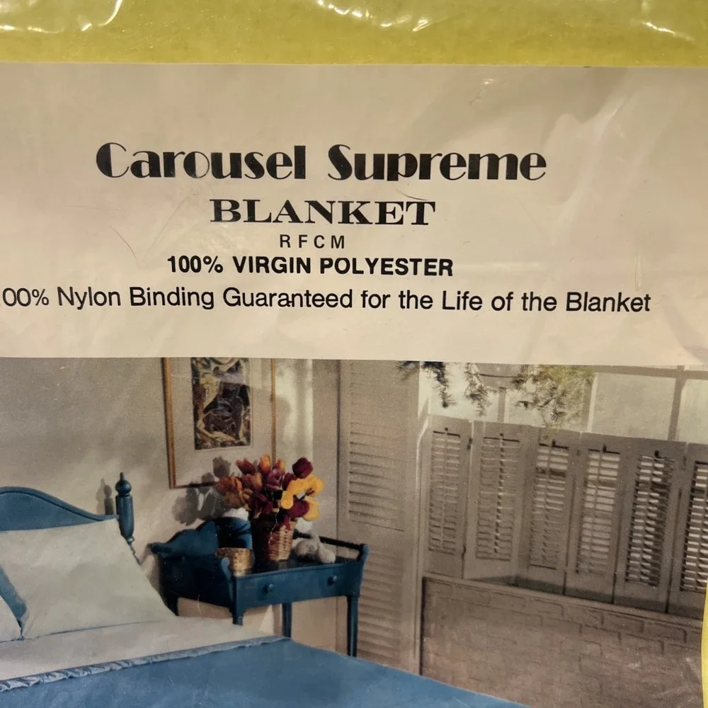 Vtg BIBB Carousel Supreme Polyester Blanket Nylon Binding Twin/Full 72x90 Yellow